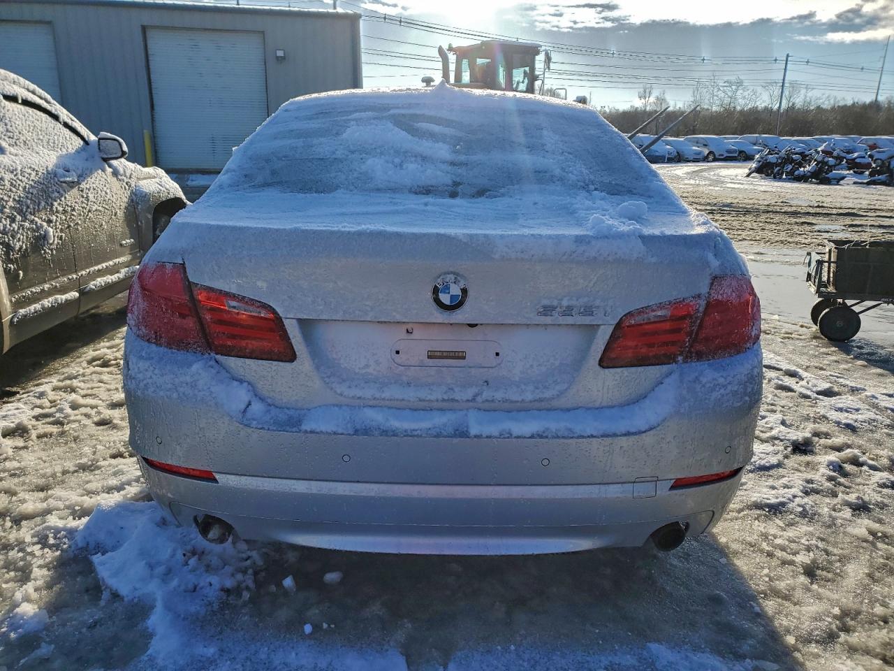 2011 BMW 535 Xi VIN: WBAFU7C5XBC876734 Lot: 95199775