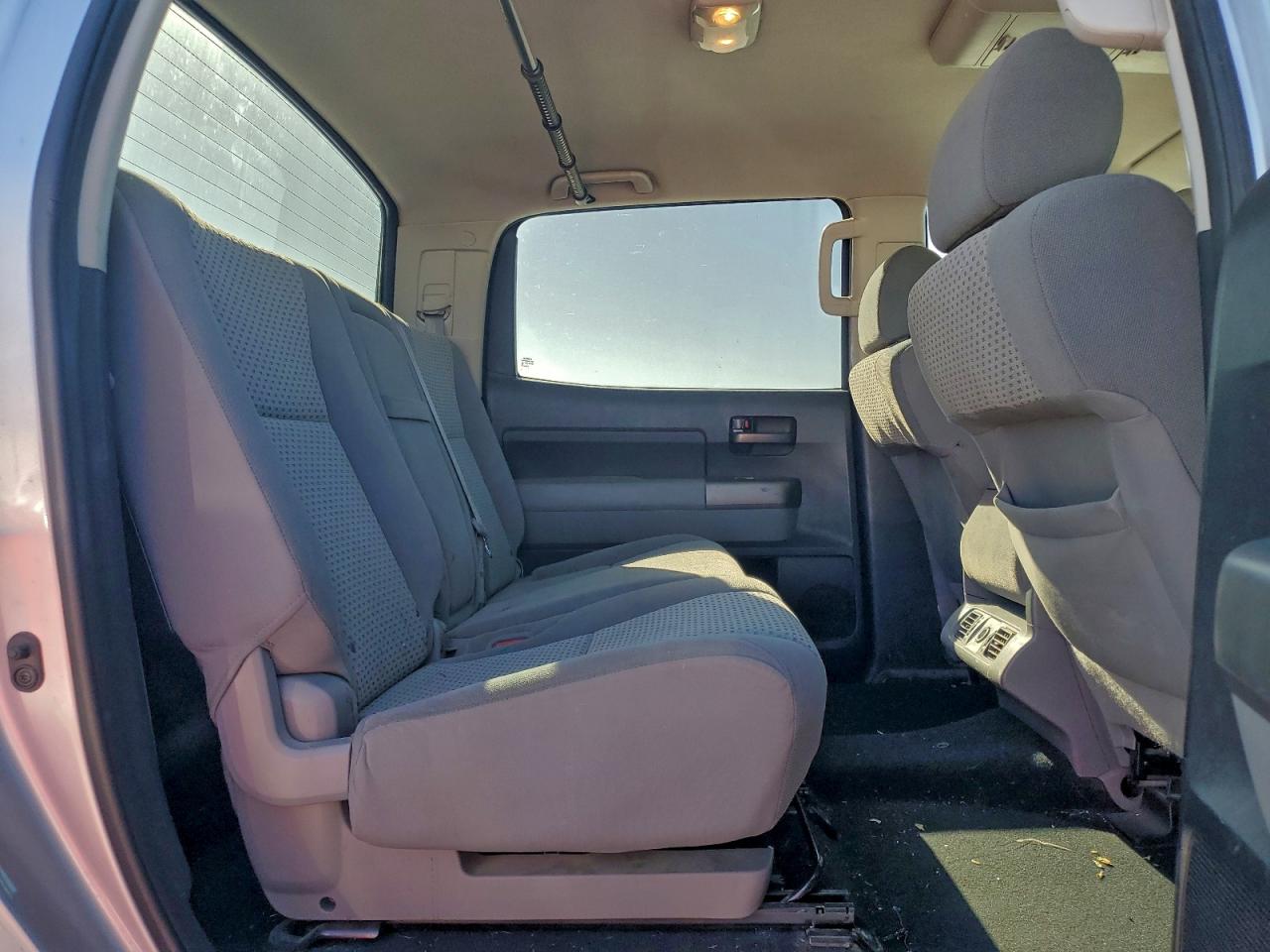 2012 Toyota Tundra Crewmax Sr5 VIN: 5TFEM5F19CX037972 Lot: 96137285