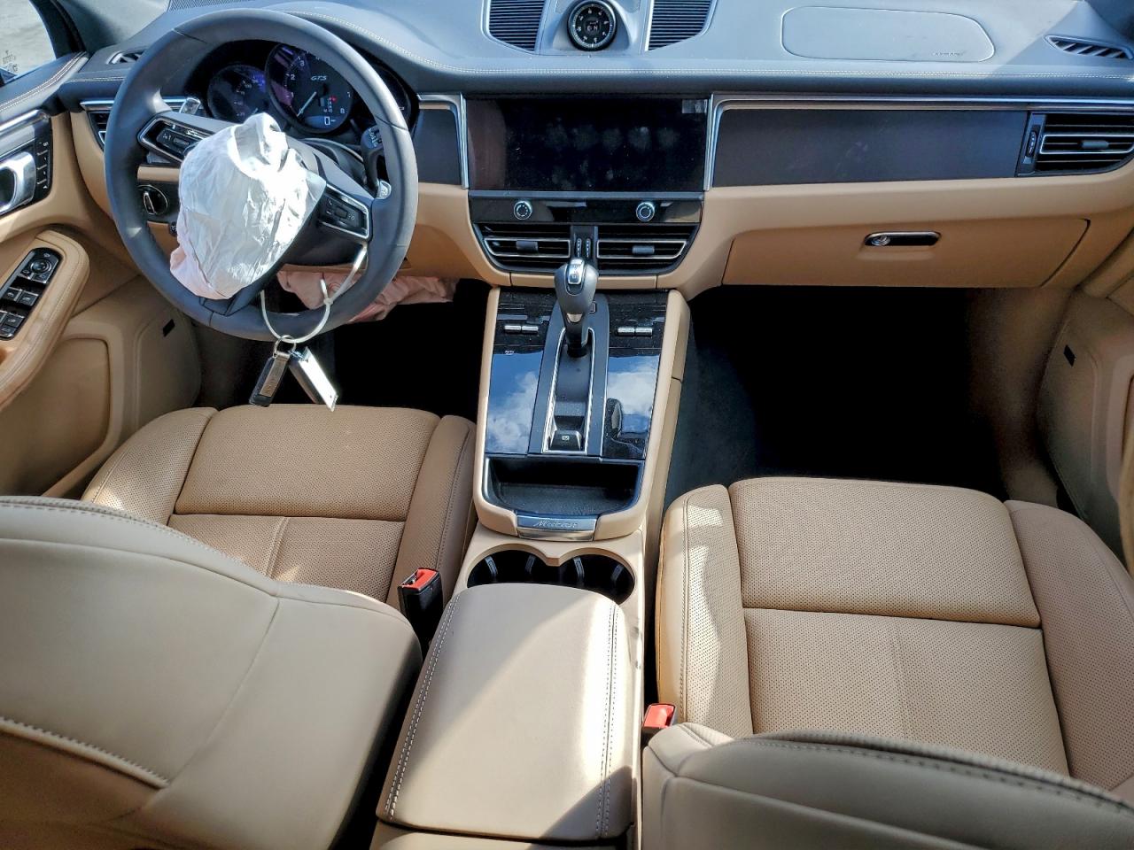 2025 Porsche Macan Gts VIN: WP1AF2A57SLB50731 Lot: 94030965