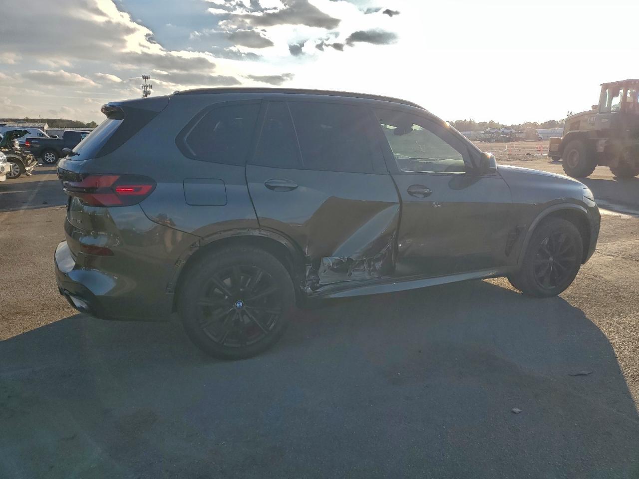 Фото: 5UX23EU08S9Y76397