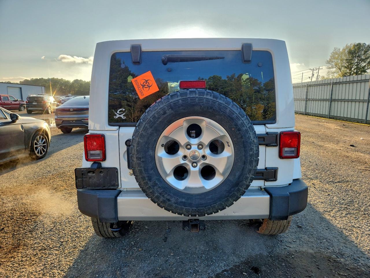 2015 Jeep Wrangler Unlimited Sahara VIN: 1C4BJWEG8FL529279 Lot: 94895845