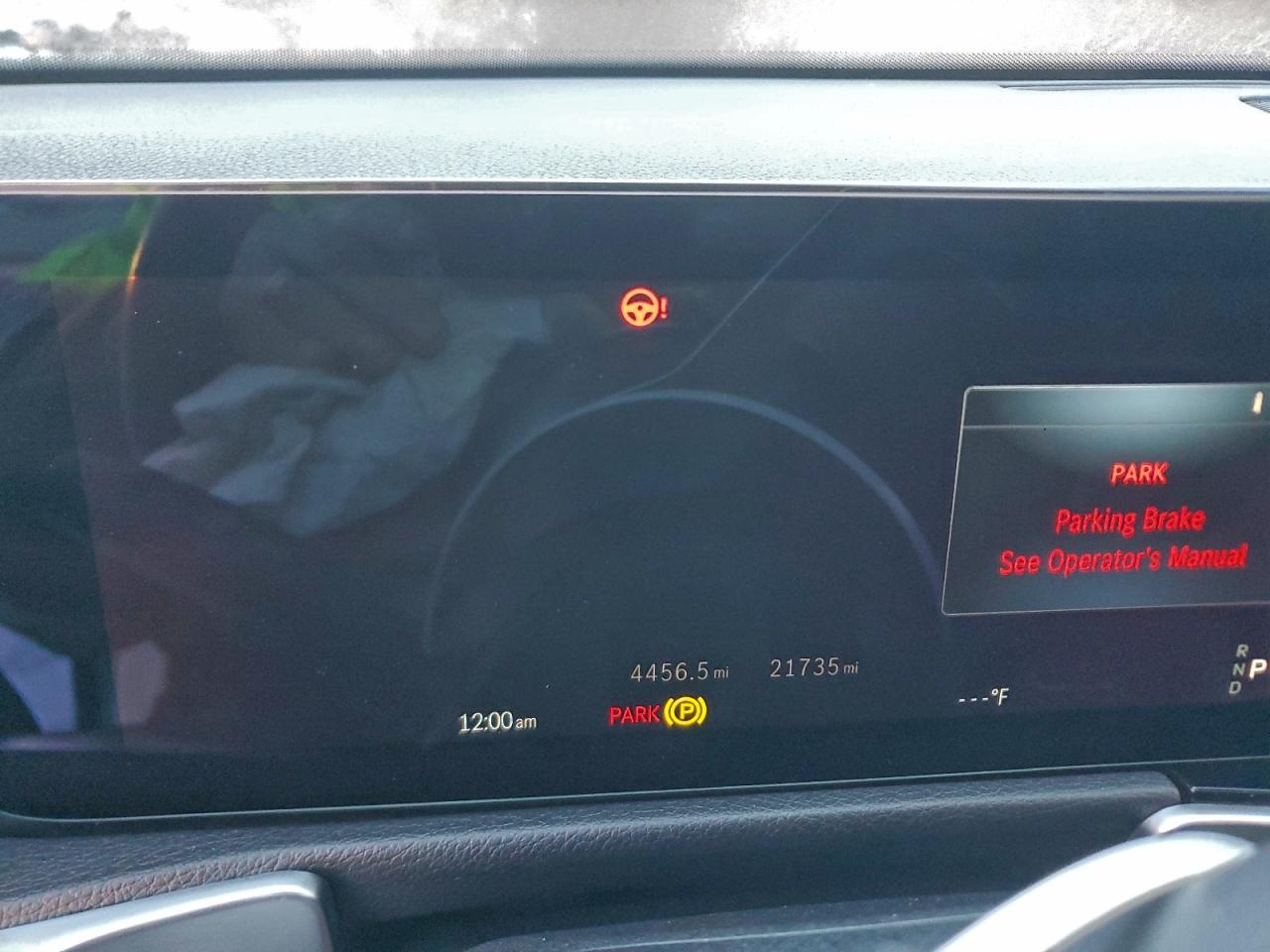 Фото: W1N4M4HB3SW383363