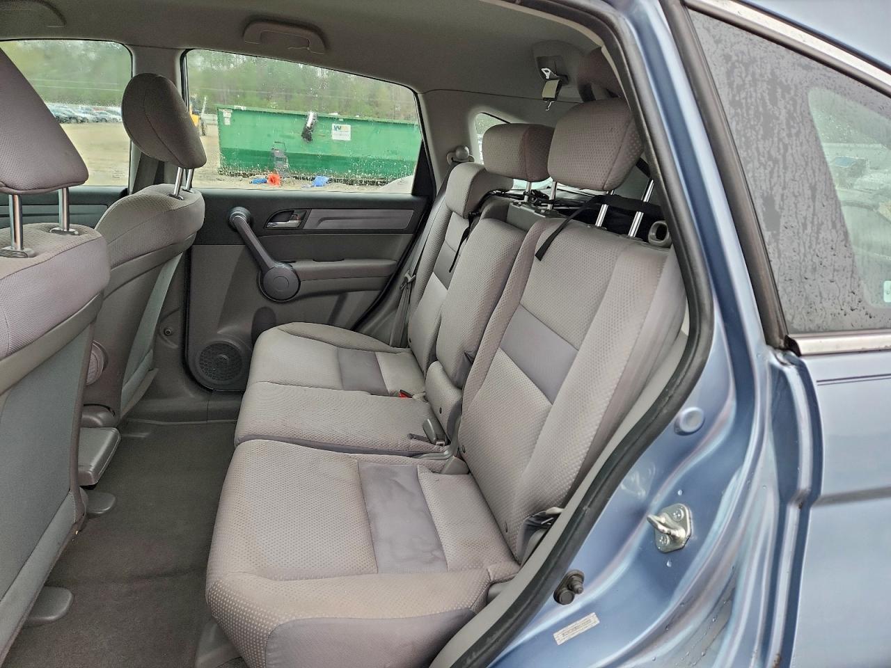 2009 Honda Cr-V Lx VIN: 3CZRE38309G700810 Lot: 93437145