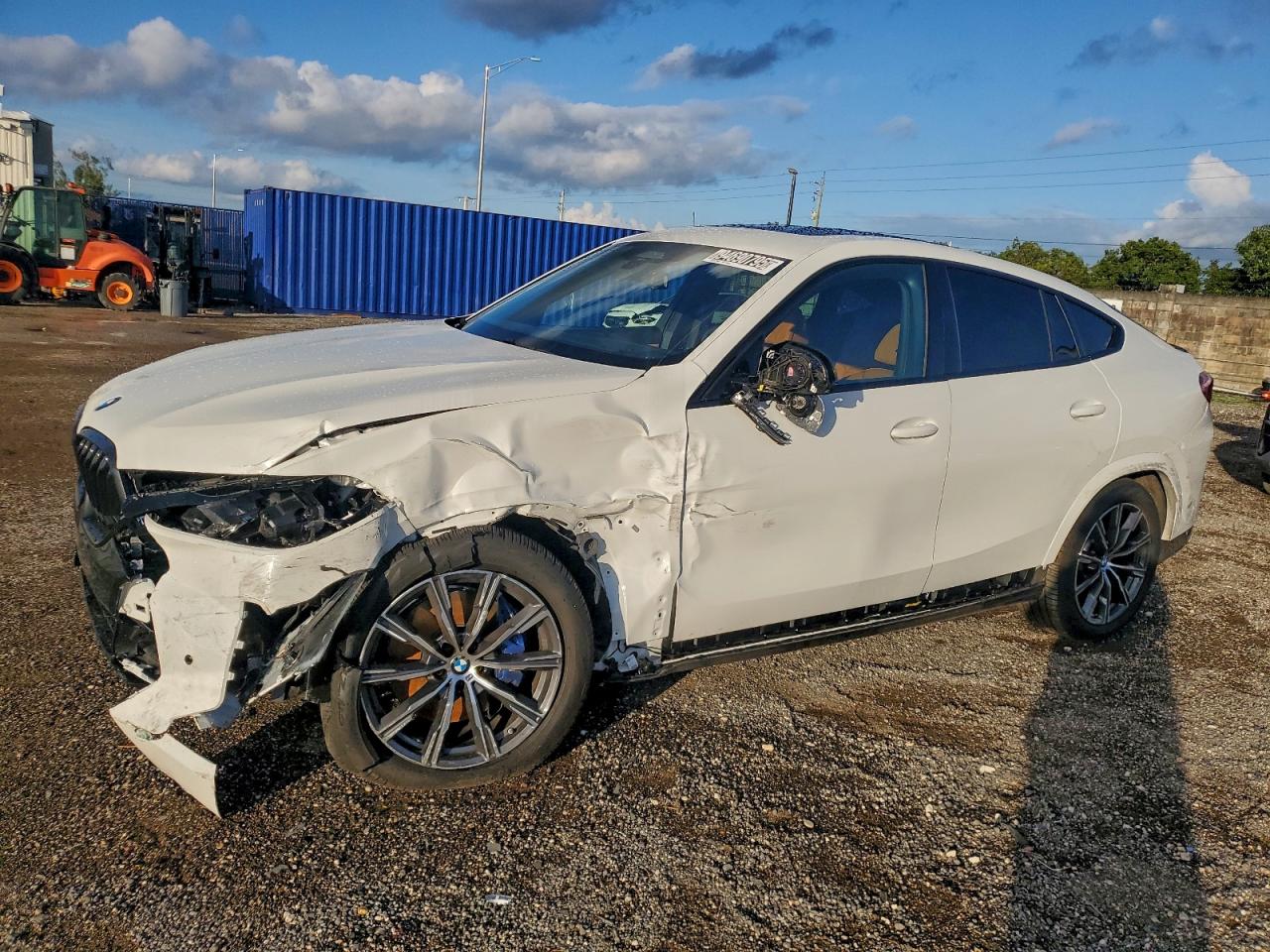 2026 BMW X6 xDrive40I