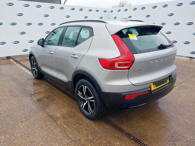 2022 VOLVO XC40 2.0 B3P PLUS DARK 5DR AUTO