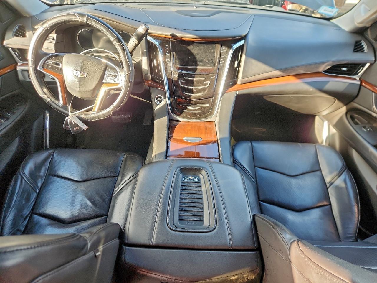 2019 Cadillac Escalade Esv Luxury VIN: 1GYS4HKJ3KR167110 Lot: 95339705