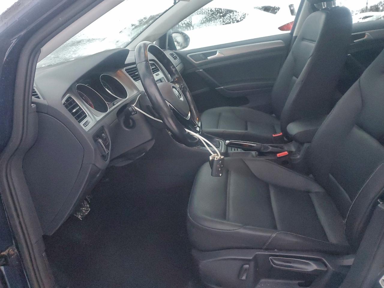 2017 Volkswagen Golf S VIN: 3VW217AU2HM051246 Lot: 94557645