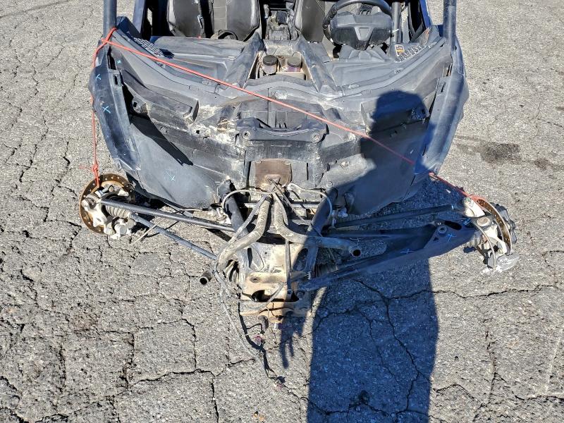 2018 OETH MAVERICK X3 TURBO R