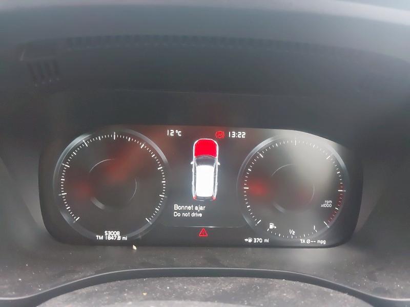 2018 VOLVO XC60 2.0 D4 R DESIGN 5DR AWD GEARTRONIC