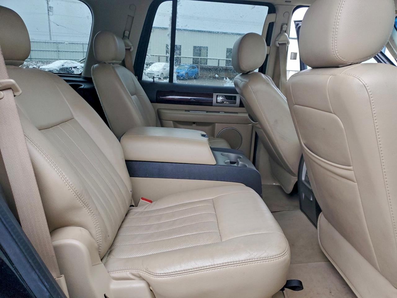 2005 Lincoln Navigator VIN: 5LMFU28525LJ09682 Lot: 94632945