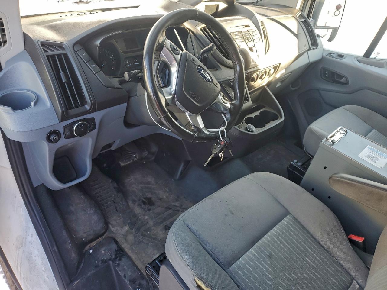 2017 Ford Transit T-250 Delivery Van VIN: 1FTYR1YMXHKB32673 Lot: 95214655