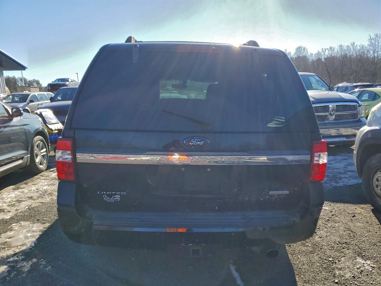 2017 Ford Expedition Limited VIN: 1FMJU2AT8HEA04918 Lot: 95485075