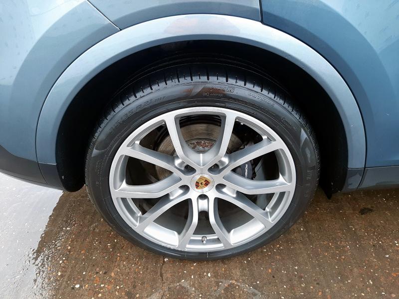 2018 PORSCHE CAYENNE 5DR TIPTRONIC S