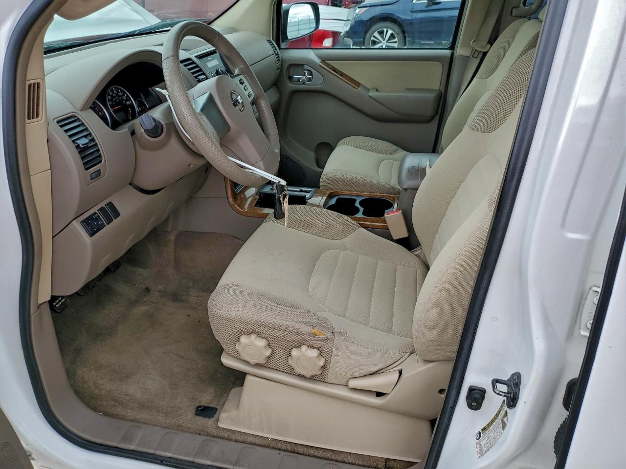 2011 Nissan Pathfinder S VIN: 5N1AR1NB4BC605596 Lot: 94989355