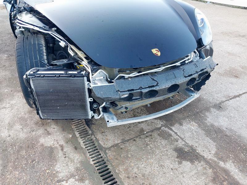 2021 PORSCHE BOXSTER 2.0 2DR