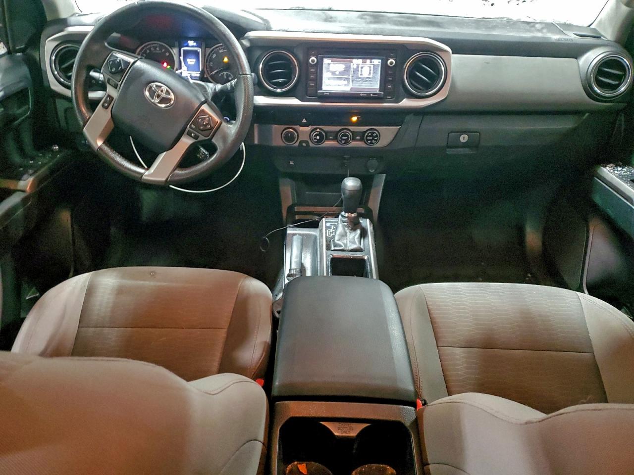 2017 Toyota Tacoma Double Cab VIN: 3TMCZ5AN2HM057416 Lot: 95433655