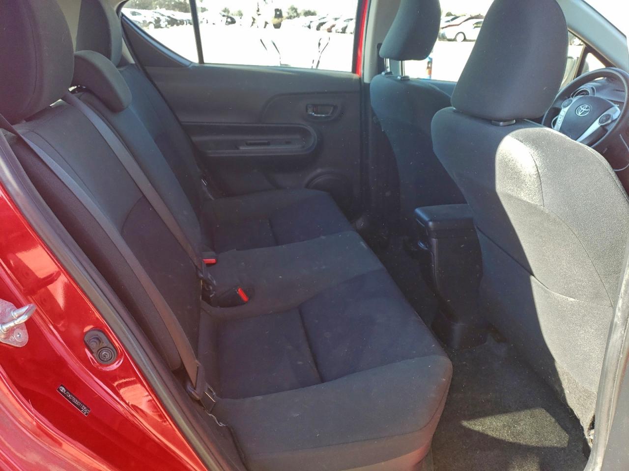 2016 Toyota Prius C VIN: JTDKDTB30G1133562 Lot: 94035435