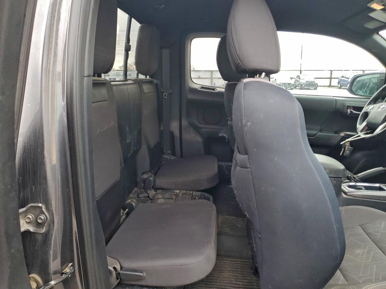 2017 Toyota Tacoma Access Cab VIN: 5TFSZ5AN8HX098364 Lot: 94996885