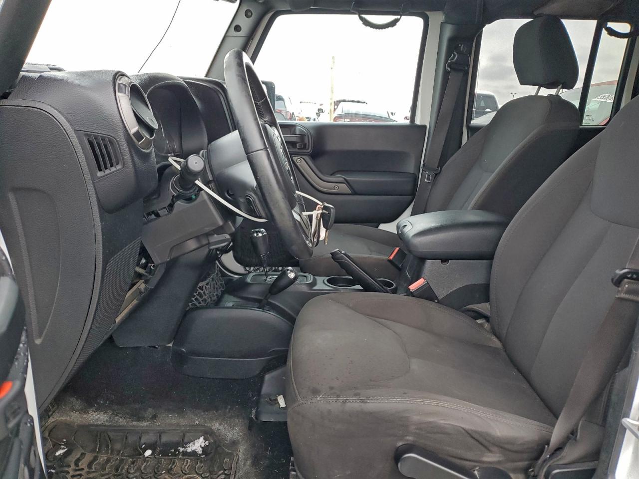 2017 Jeep Wrangler Unlimited Sport VIN: 1C4BJWDG8HL571424 Lot: 95339645