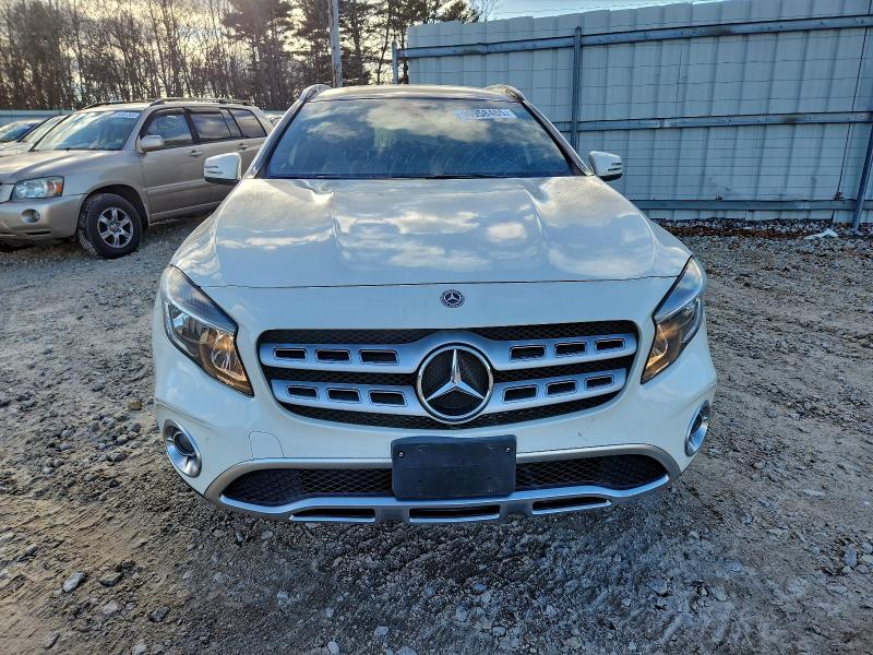  MERCEDES-BENZ GLA-CLASS 2018 Белы