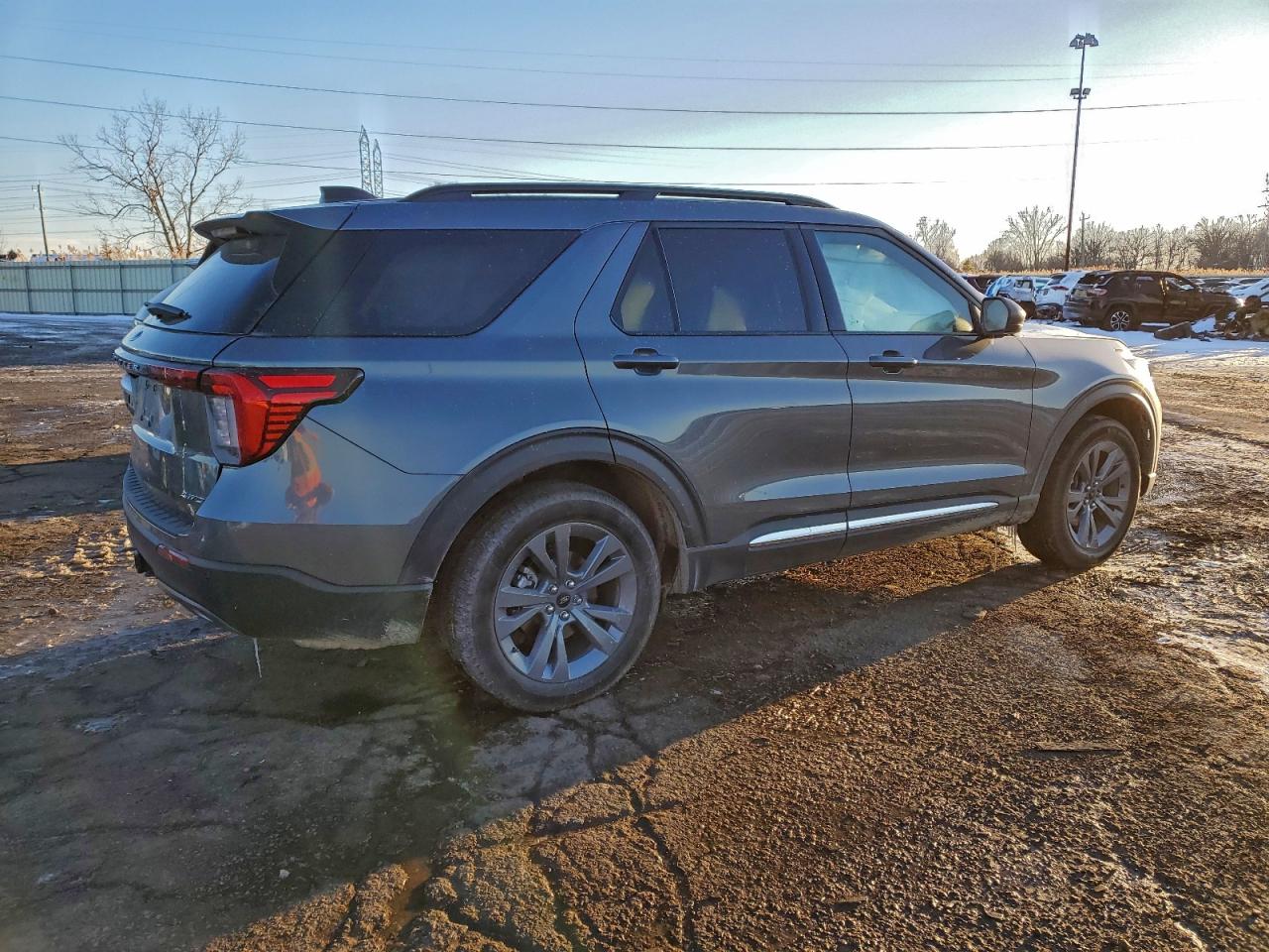 2025 Ford Explorer Active VIN: 1FMUK8DH3SGC89701 Lot: 95631965