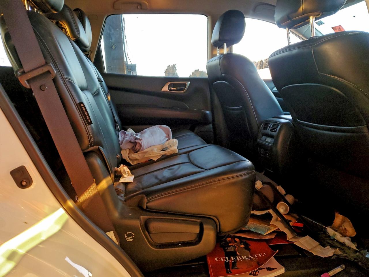 2018 Nissan Pathfinder S VIN: 5N1DR2MM2JC642845 Lot: 95323035