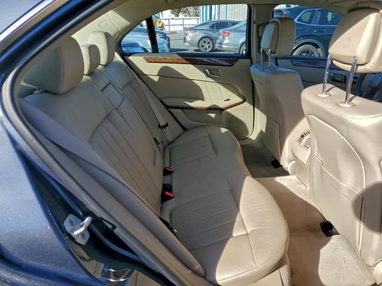 2012 Mercedes-Benz E 350 VIN: WDDHF5KB1CA530690 Lot: 97039035