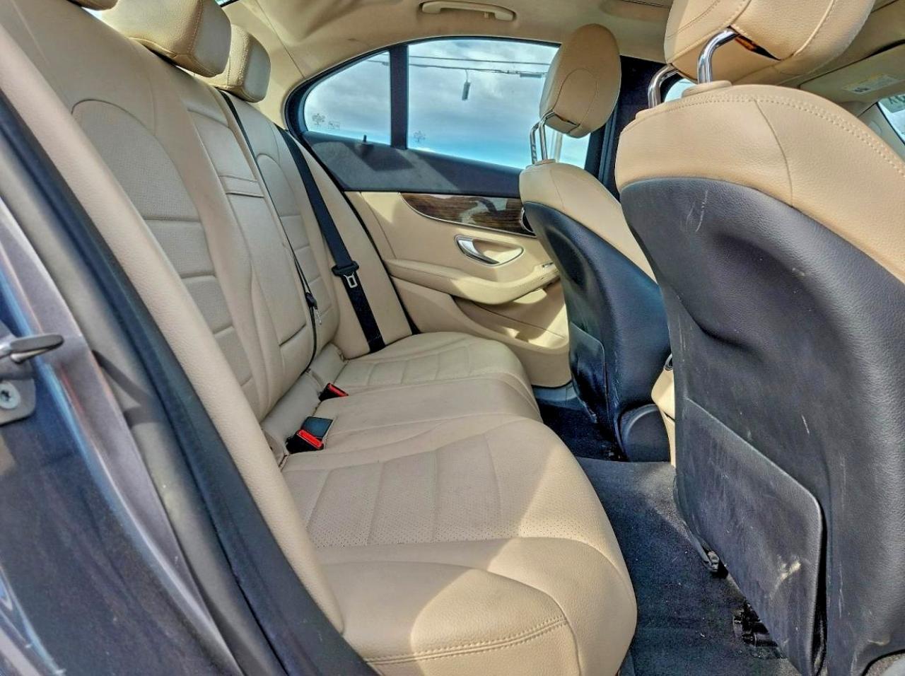 2018 Mercedes-Benz C 300 VIN: 55SWF4JB0JU268368 Lot: 94167905