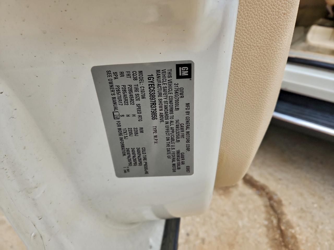 2007 Cadillac Escalade Luxury VIN: 1GYEC63897R379856 Lot: 93959085