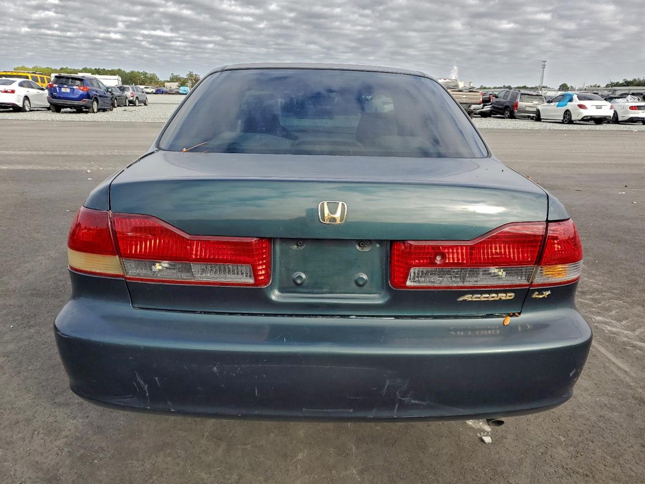 2001 Honda Accord Lx VIN: 1HGCG56441A023679 Lot: 95145005