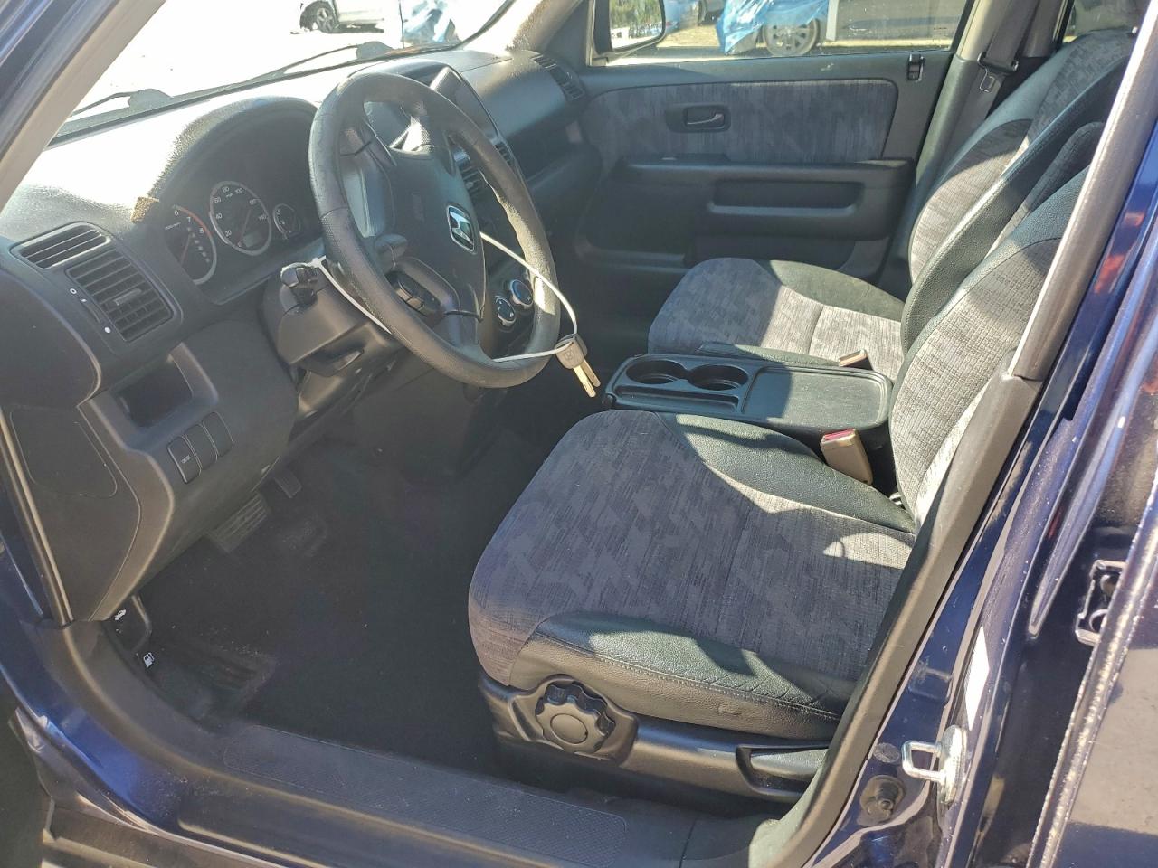 2003 Honda Cr-V Lx VIN: SHSRD68483U105776 Lot: 95728655