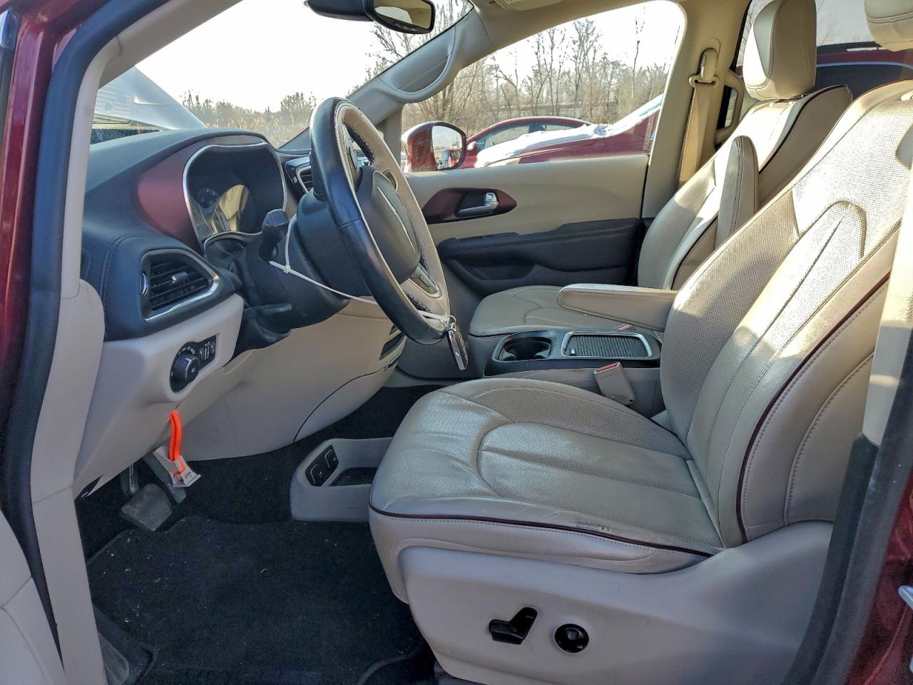 2017 Chrysler Pacifica Limited VIN: 2C4RC1GG9HR513269 Lot: 95131255