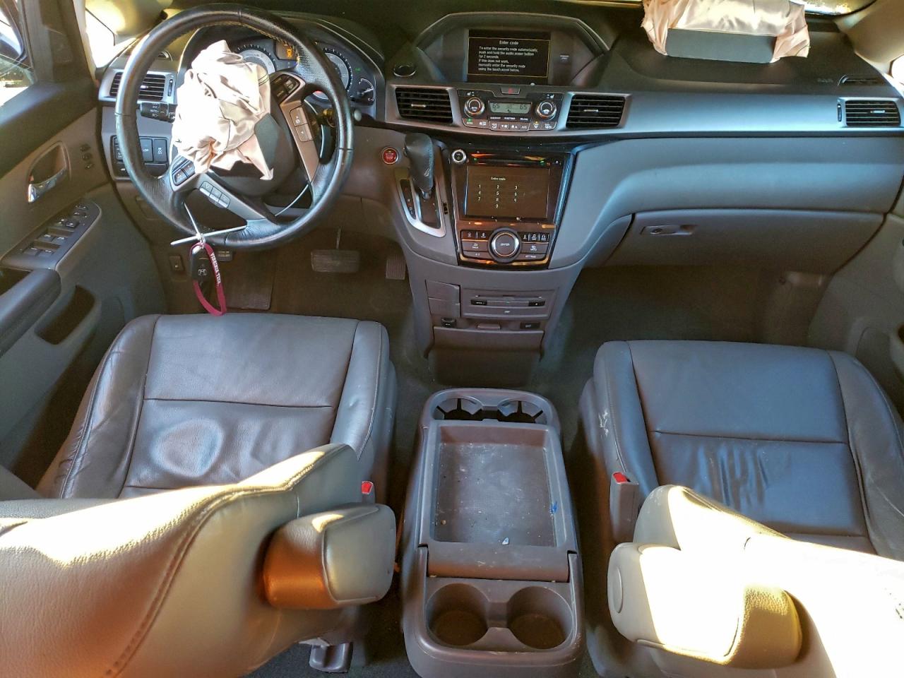 2016 Honda Odyssey Touring VIN: 5FNRL5H94GB014221 Lot: 97767175