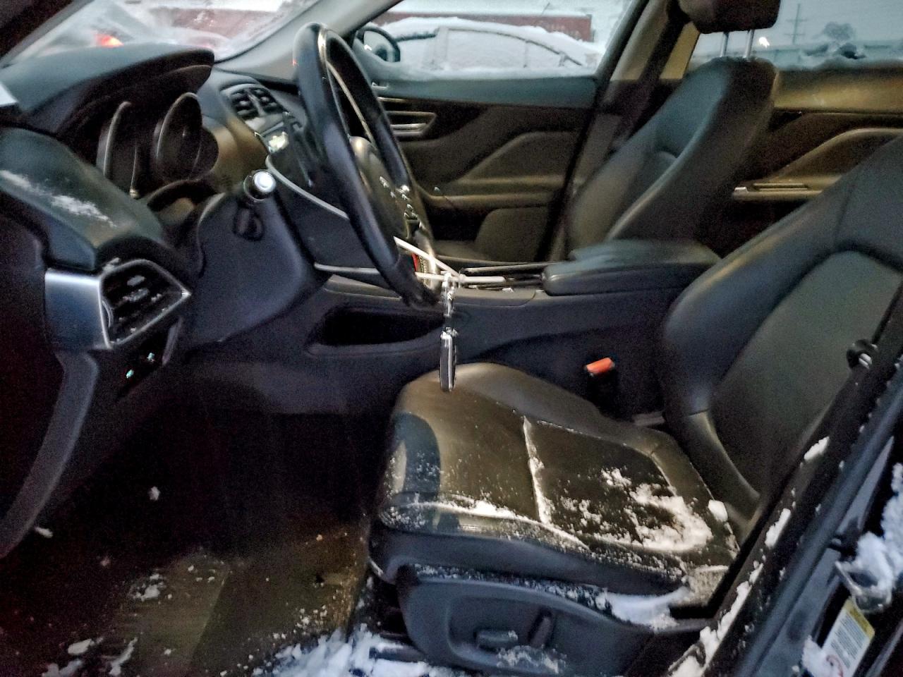 2018 Jaguar F-Pace Premium VIN: SADCJ2GX7JA203945 Lot: 94572375