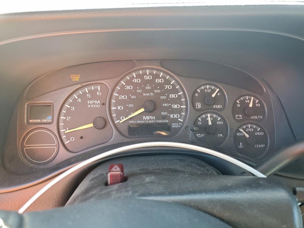 2001 Chevrolet Tahoe C1500 VIN: 1GNEC13T81J154080 Lot: 94803305