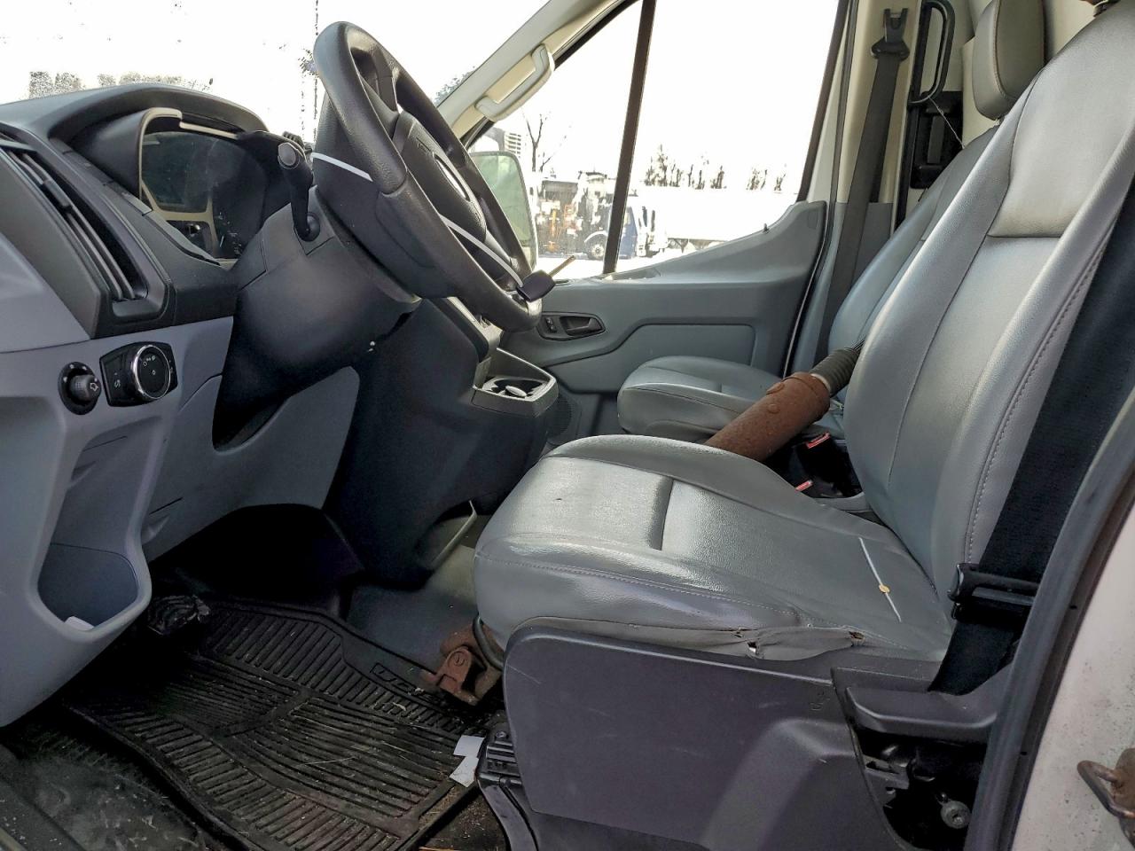 2018 Ford Transit T-150 VIN: 1FTYE2CM5JKA73885 Lot: 95425745