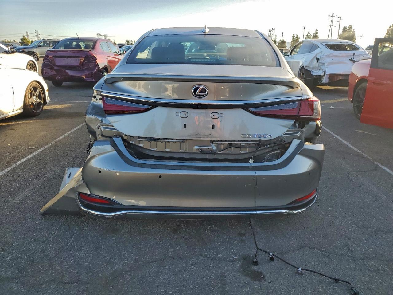 2019 Lexus Es 300H VIN: 58AB21B16KU002821 Lot: 94070305