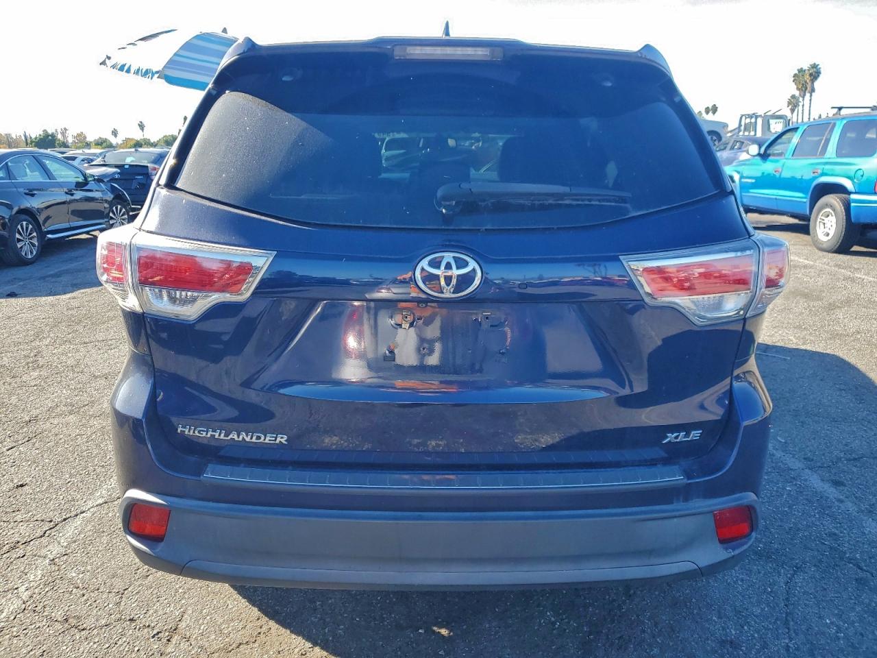 2015 Toyota Highlander Xle VIN: 5TDKKRFH0FS080281 Lot: 94914705