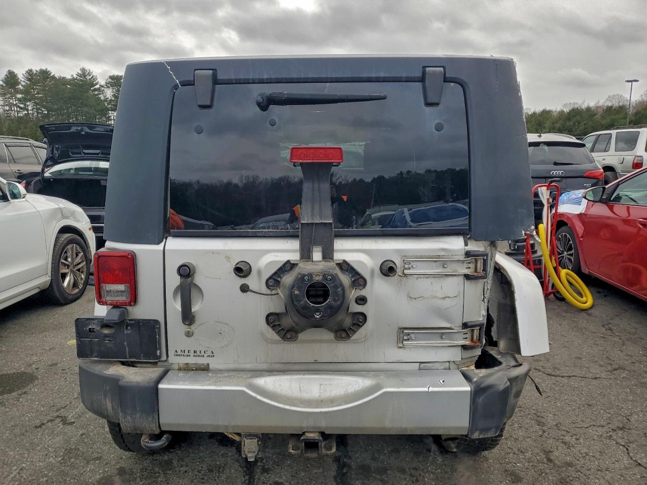 2010 Jeep Wrangler Unlimited Sahara VIN: 1J4BA5H13AL219934 Lot: 95951105