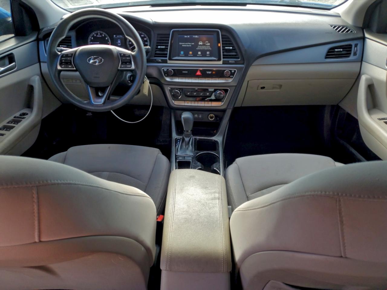 2018 Hyundai Sonata Se VIN: 5NPE24AF4JH705673 Lot: 97154105