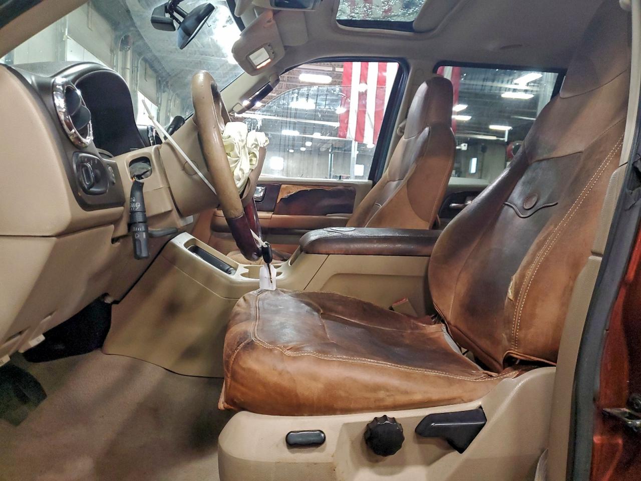 2006 Ford Expedition Eddie Bauer VIN: 1FMFU18566LA57925 Lot: 96052925