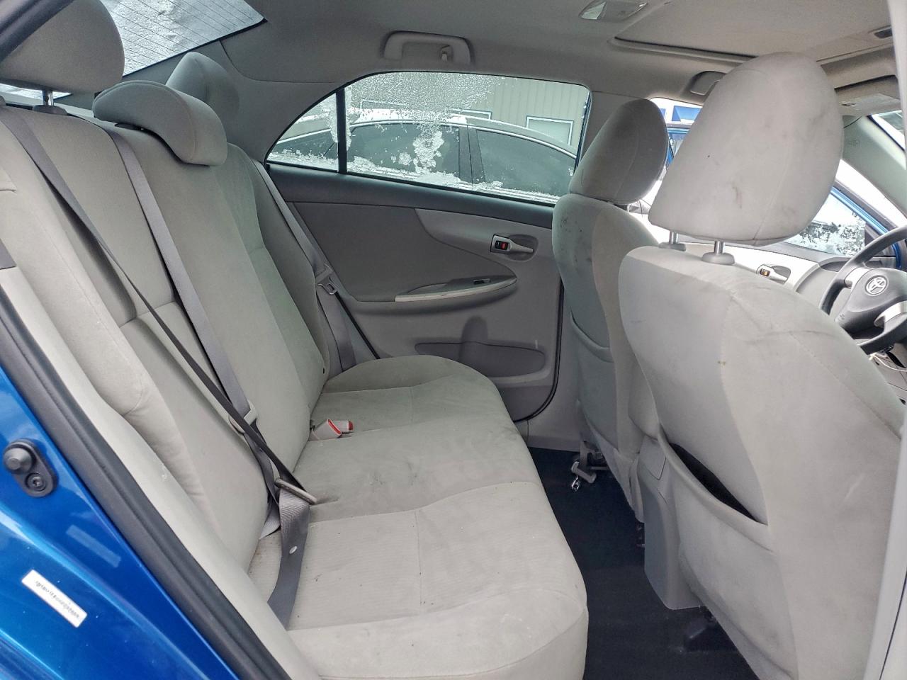 2010 Toyota Corolla Base VIN: 1NXBU4EE0AZ237859 Lot: 94072275