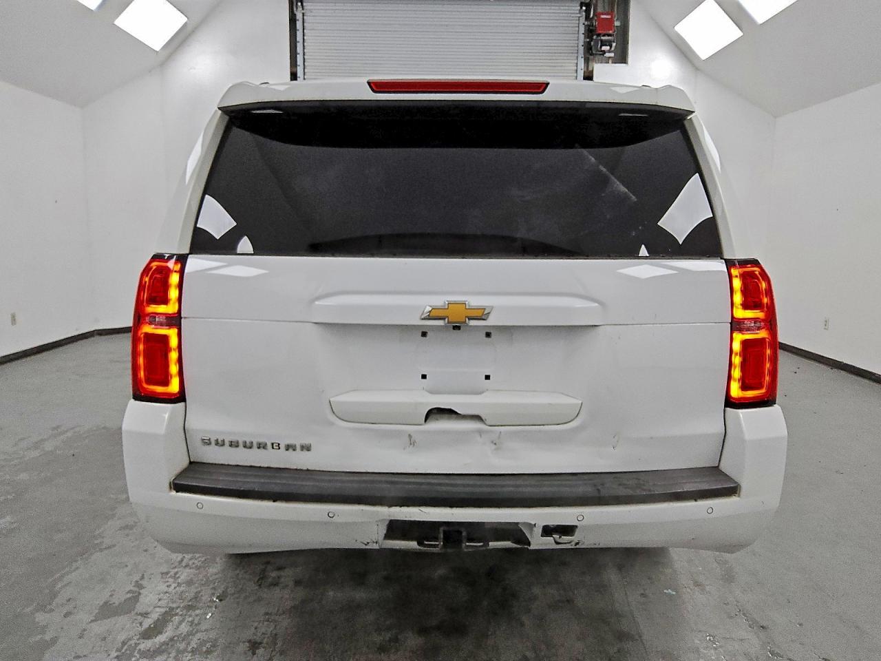 2019 Chevrolet Suburban C1500 Lt VIN: 1GNSCHKC3KR164449 Lot: 93179495