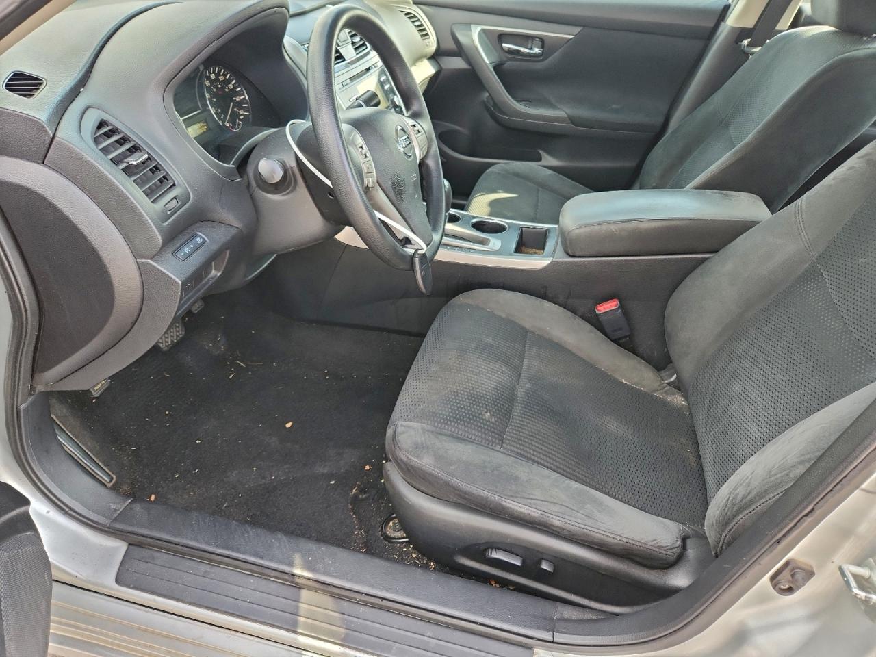 2015 Nissan Altima 2.5 VIN: 1N4AL3AP9FN330276 Lot: 95115465