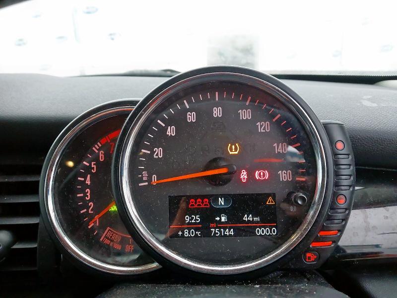 2015 MINI HATCHBACK 1.5 COOPER 5DR