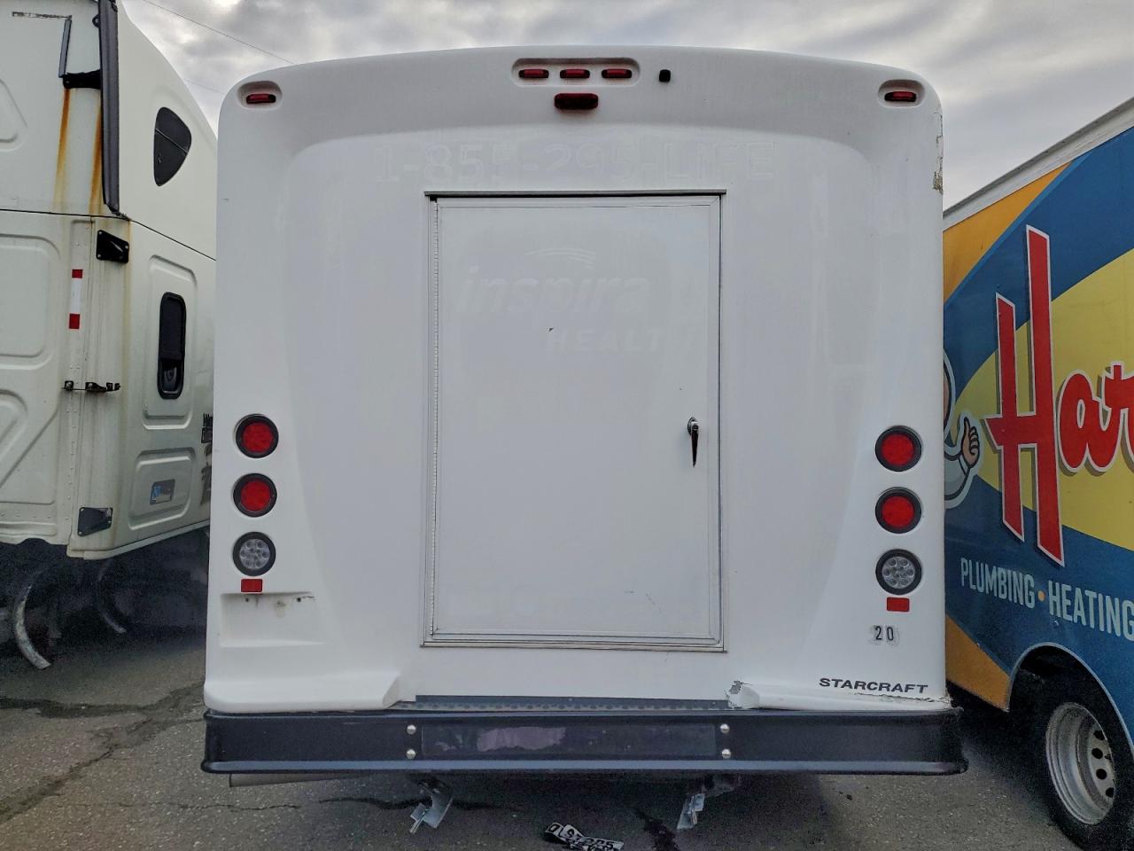 2020 Ford Econoline E350 Super Duty Cutaway Van VIN: 1FDEE3F68KDC65454 Lot: 83767404