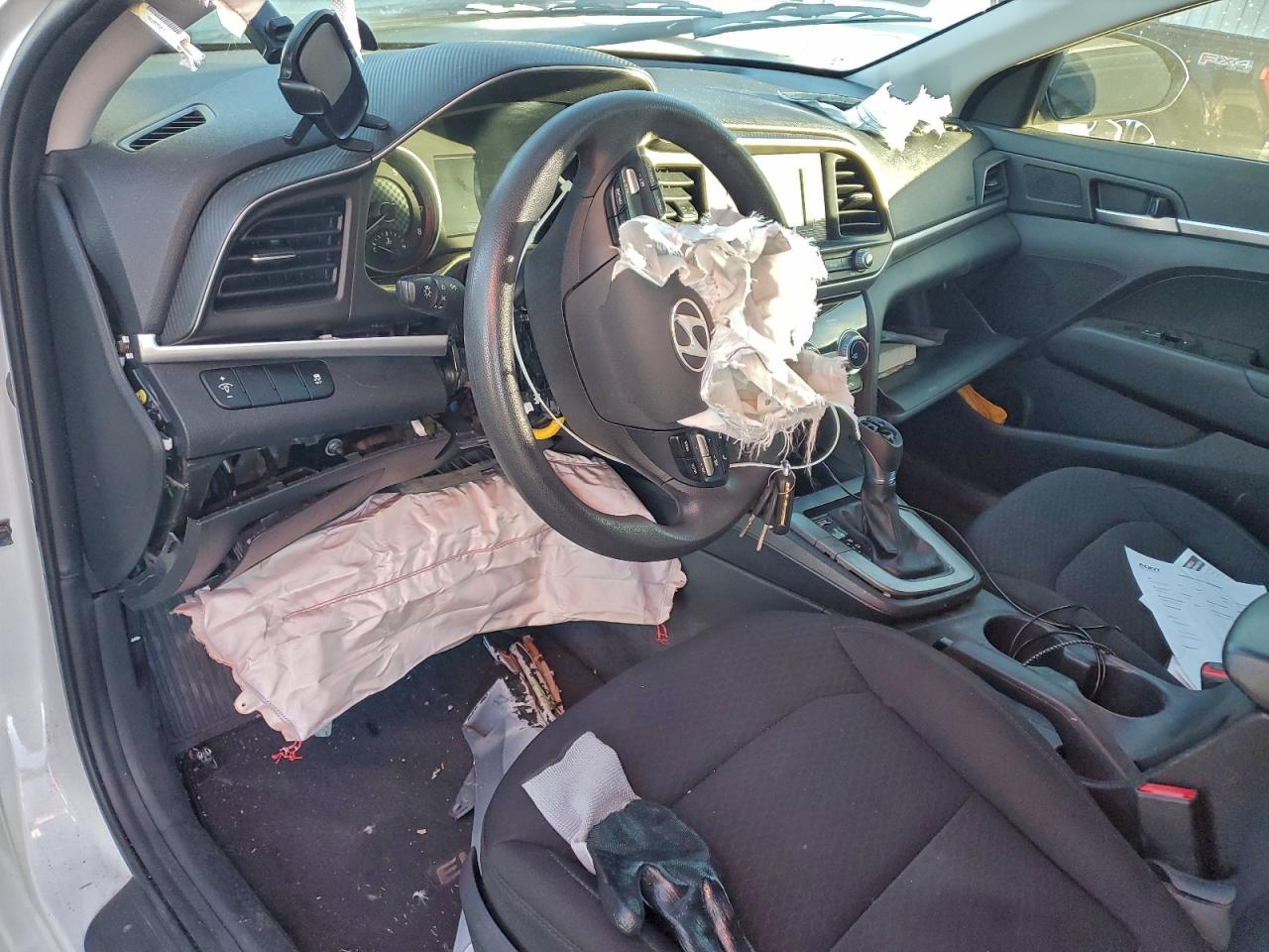 2019 Hyundai Elantra Se VIN: 5NPD74LF7KH448696 Lot: 96550865