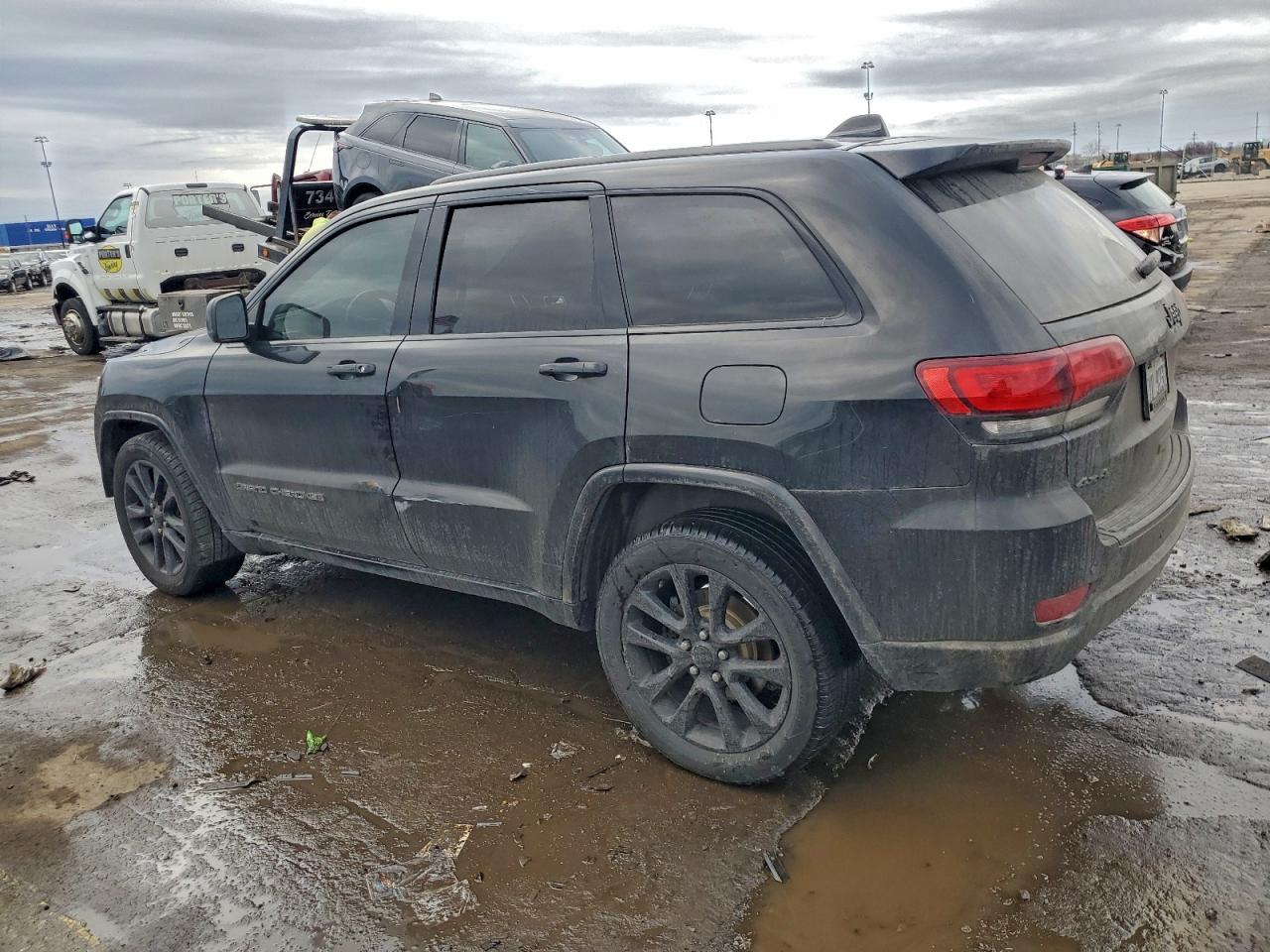 2018 Jeep Grand Cherokee Laredo VIN: 1C4RJFAG2JC206598 Lot: 97876535