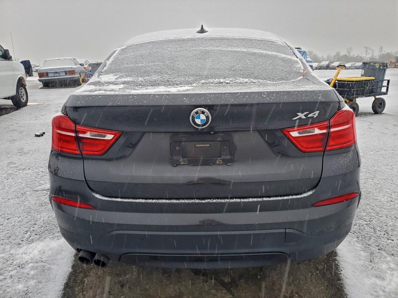 Фото: 5UXXW5C56F0E87961