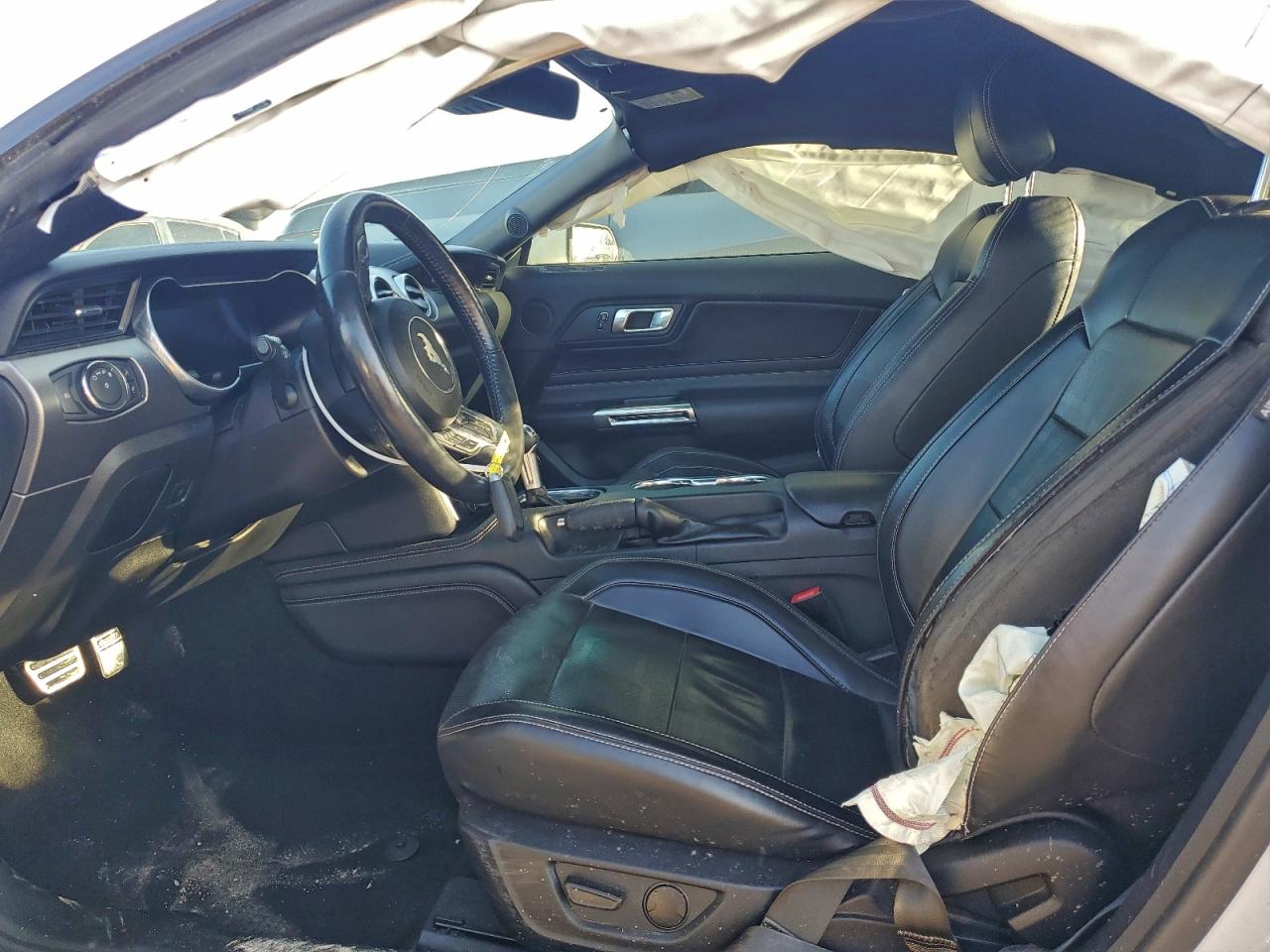 2021 Ford Mustang VIN: 1FA6P8TH5M5111812 Lot: 95336375